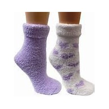 2 Pack of Earth Therapeutics Thera Soft Shea Butter Moisturizing Socks: Lavender/Dots