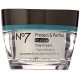 Bottes No7 Protect &amp; Perfect Crème de Jour Intense (Spf15) 1.6 fl.oz (50 ml)